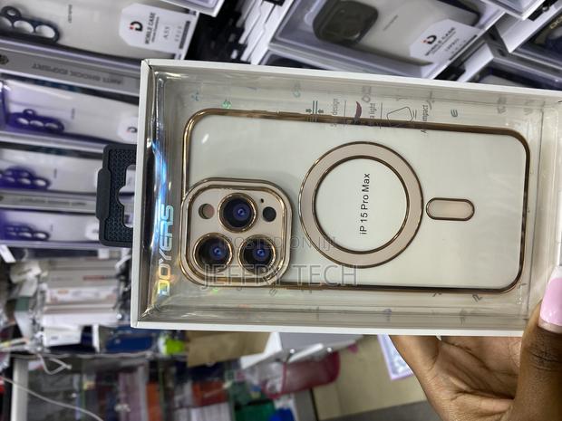 Hython Magnetic Clear for iPhone 15 Pro Max Plated Case - main view