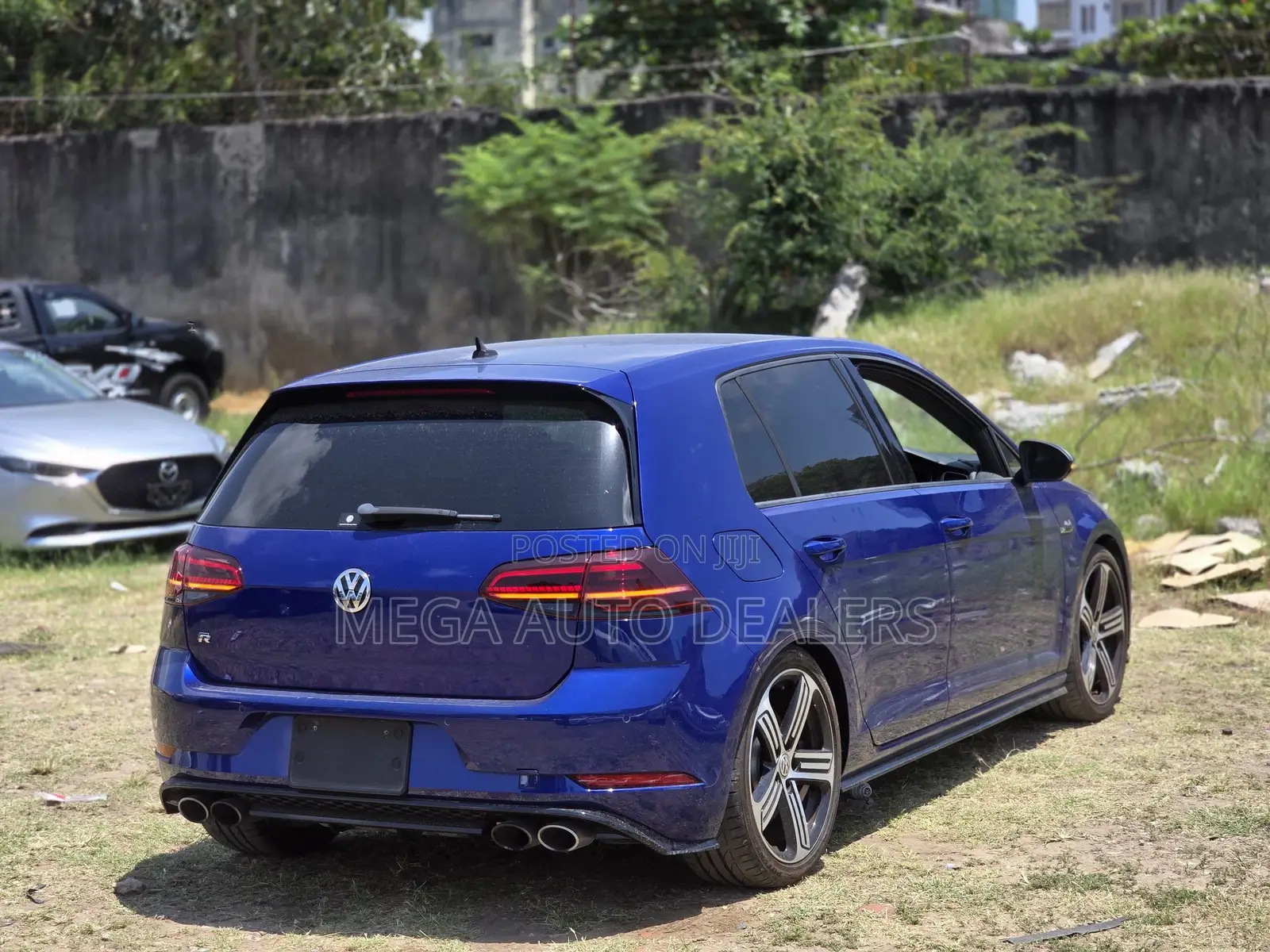 Volkswagen Golf R 4-Door w/DCC & Navigation 2019 Blue