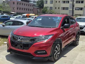 Honda Vezel 2018 Red
