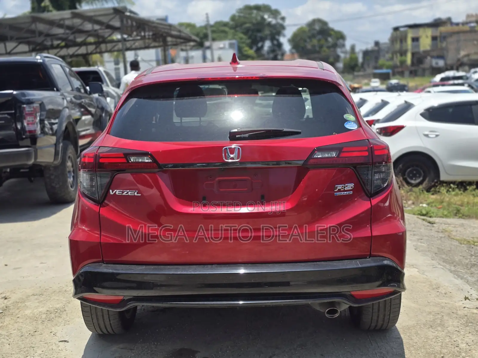 Honda Vezel 2018 Red