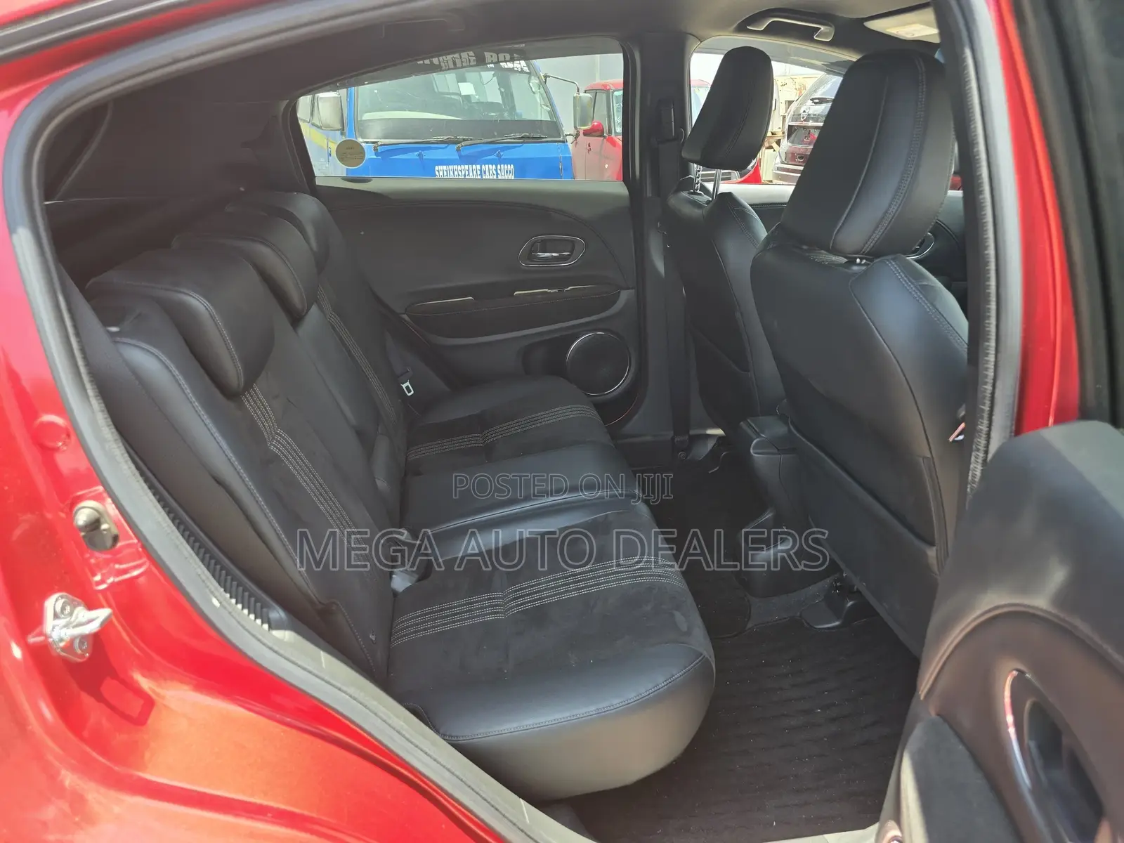 Honda Vezel 2018 Red