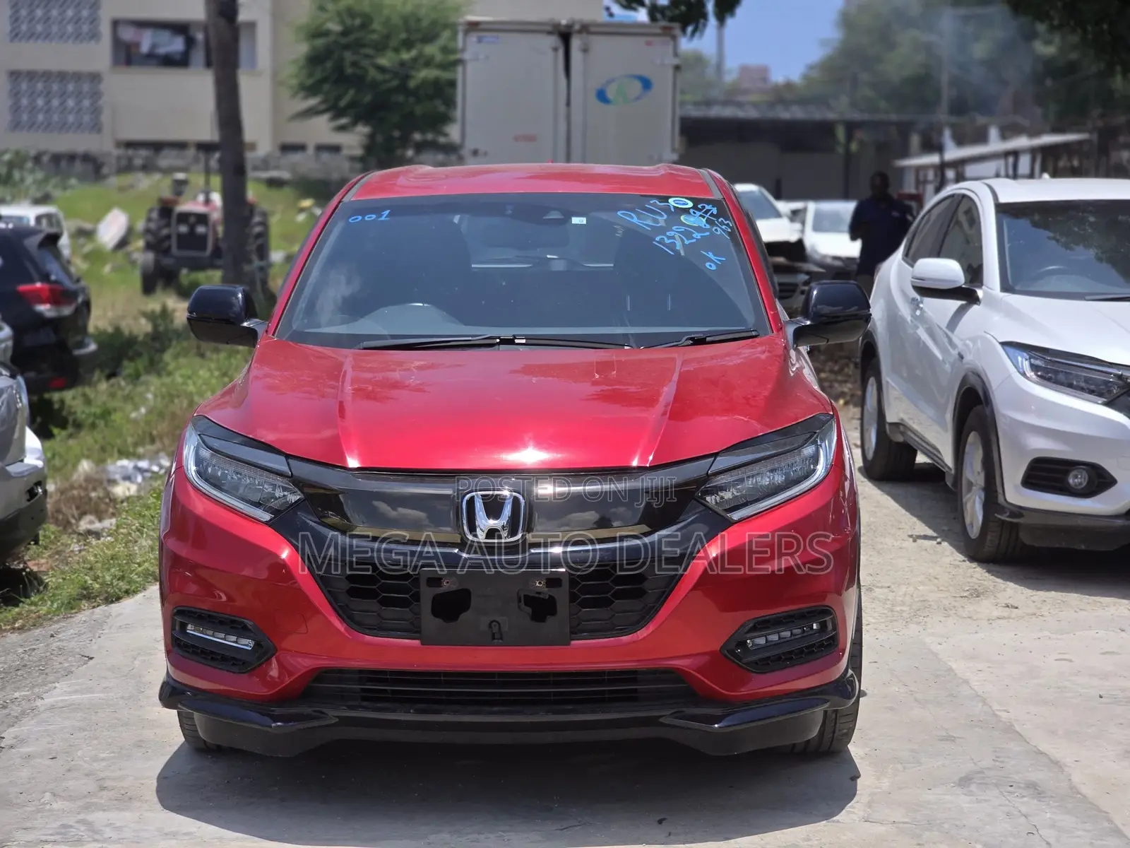 Honda Vezel 2018 Red