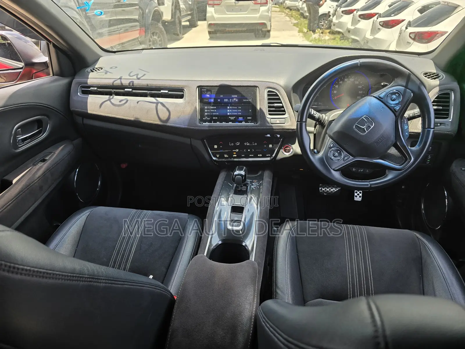 Honda Vezel 2018 Red