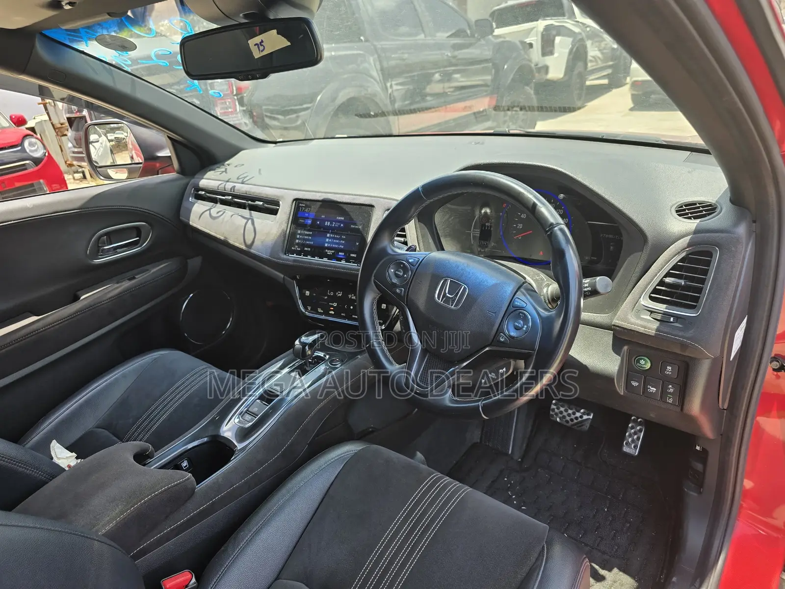 Honda Vezel 2018 Red