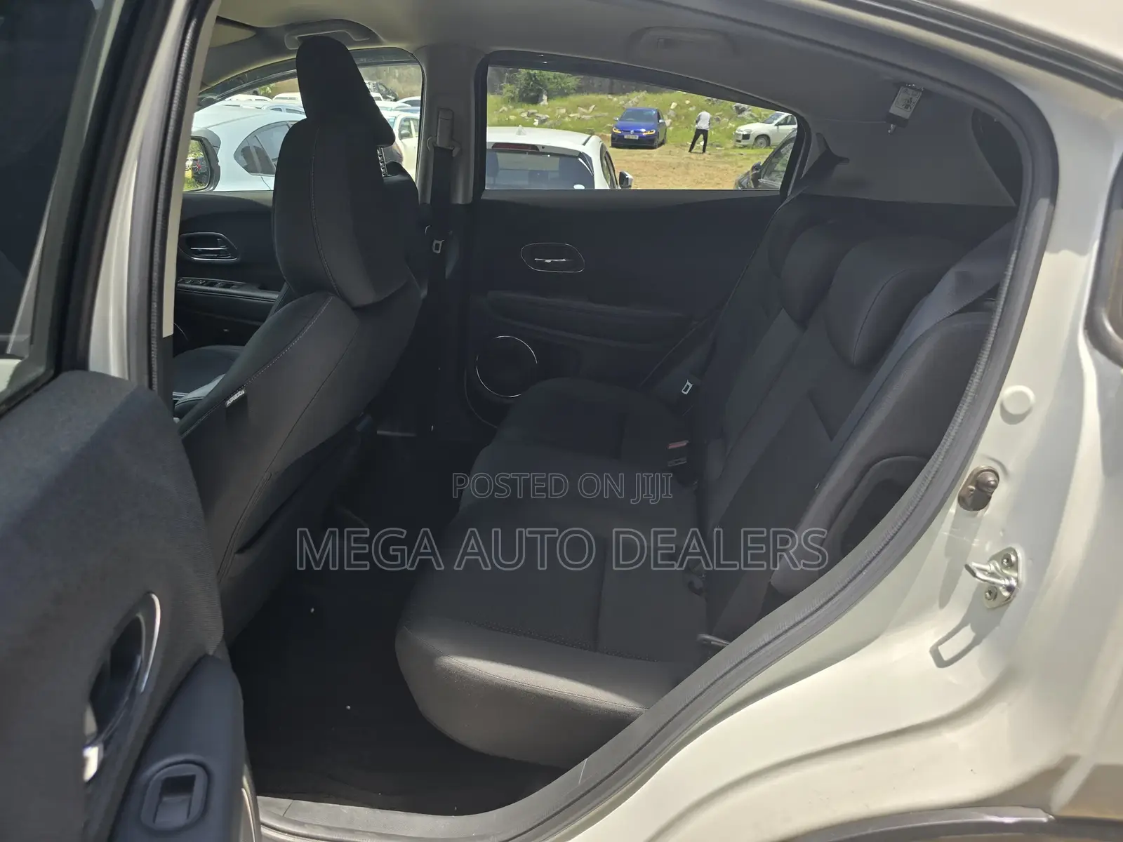 Honda Vezel 2018 White