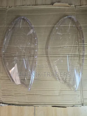 Macan Porsche Headlight Lens 2014
