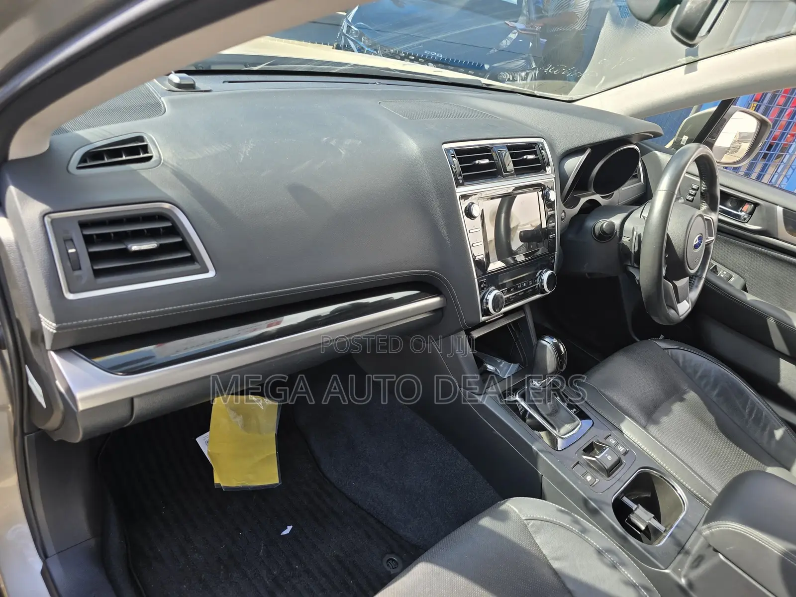 Subaru Outback 2018 Gray