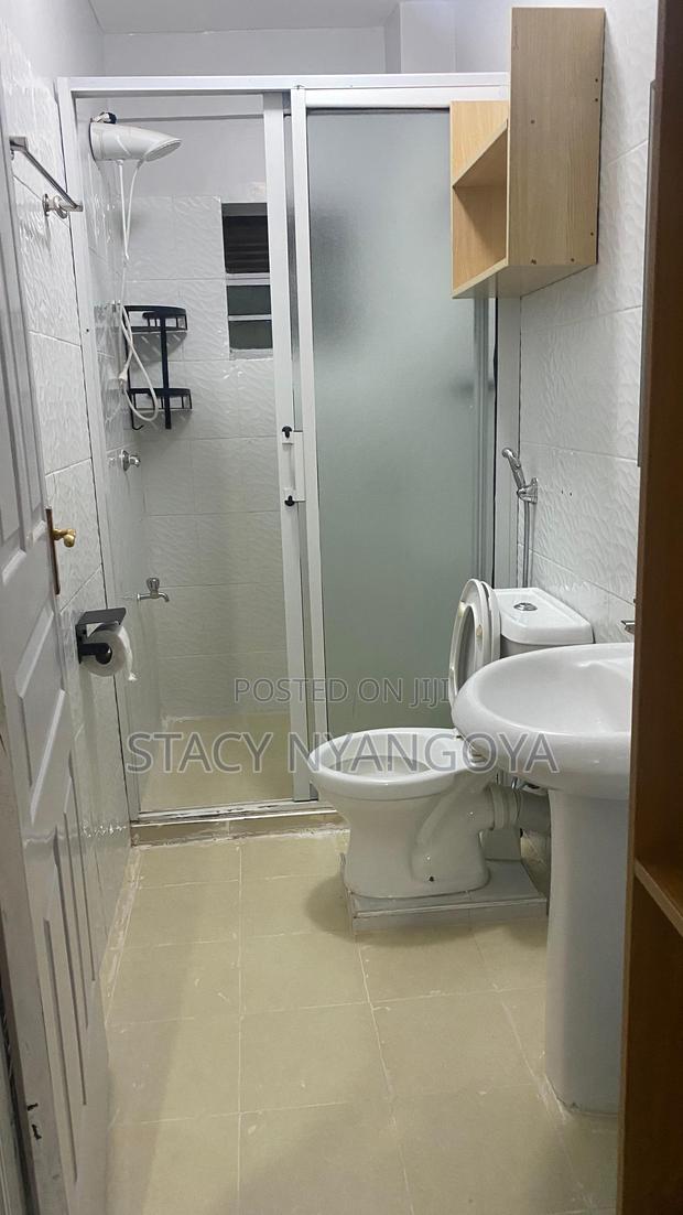 3 Bedroom Airbnb Apartment - thumbnail 4