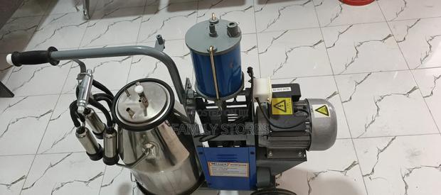 25litres Milking Machine - thumbnail 2