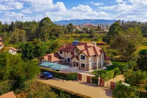 Furnished 4bdrm Mansion in Hardy for rent