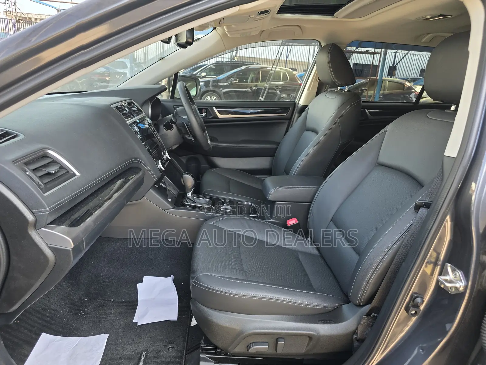 Subaru Outback 2018 Gray