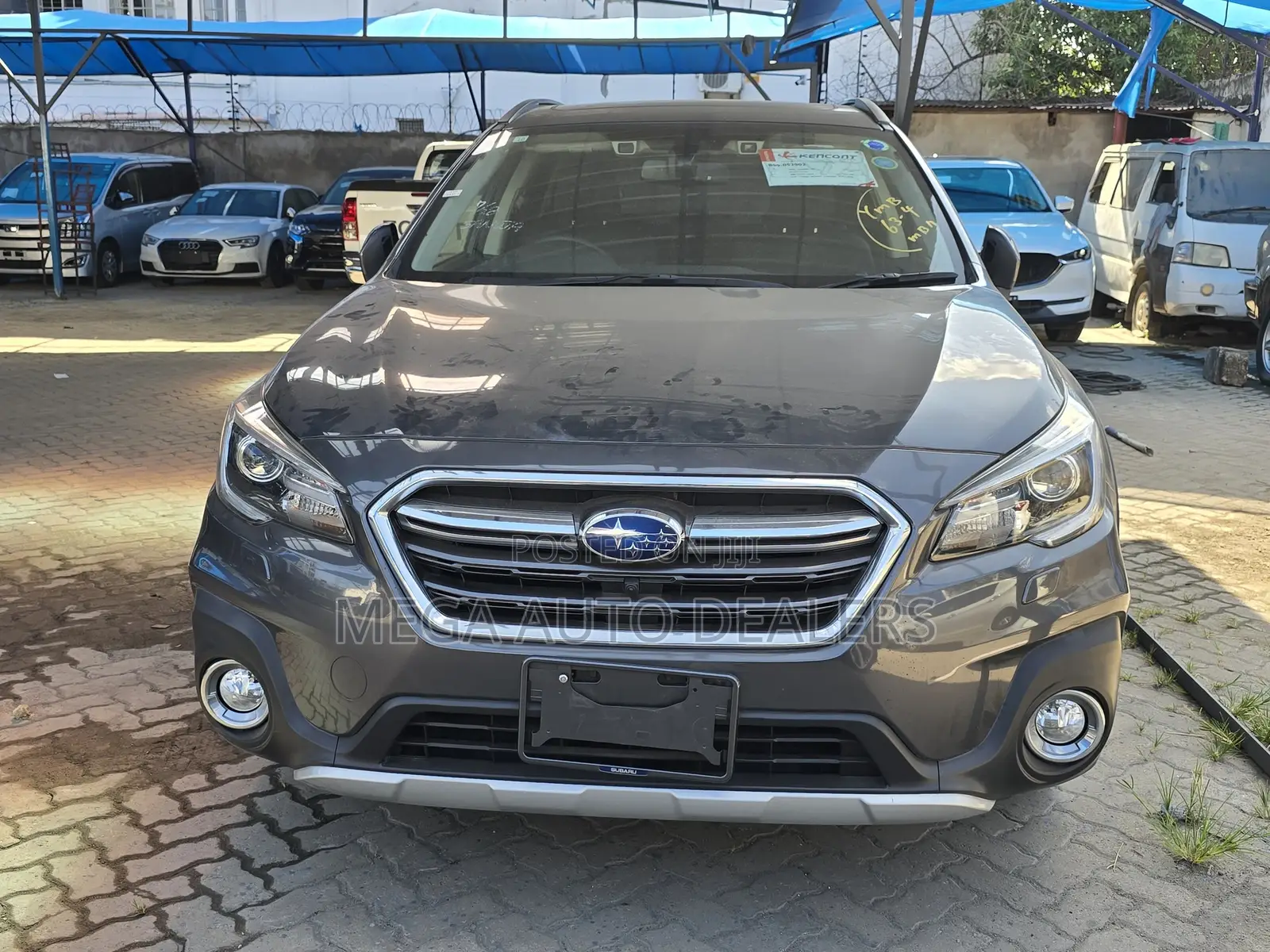 Subaru Outback 2018 Gray
