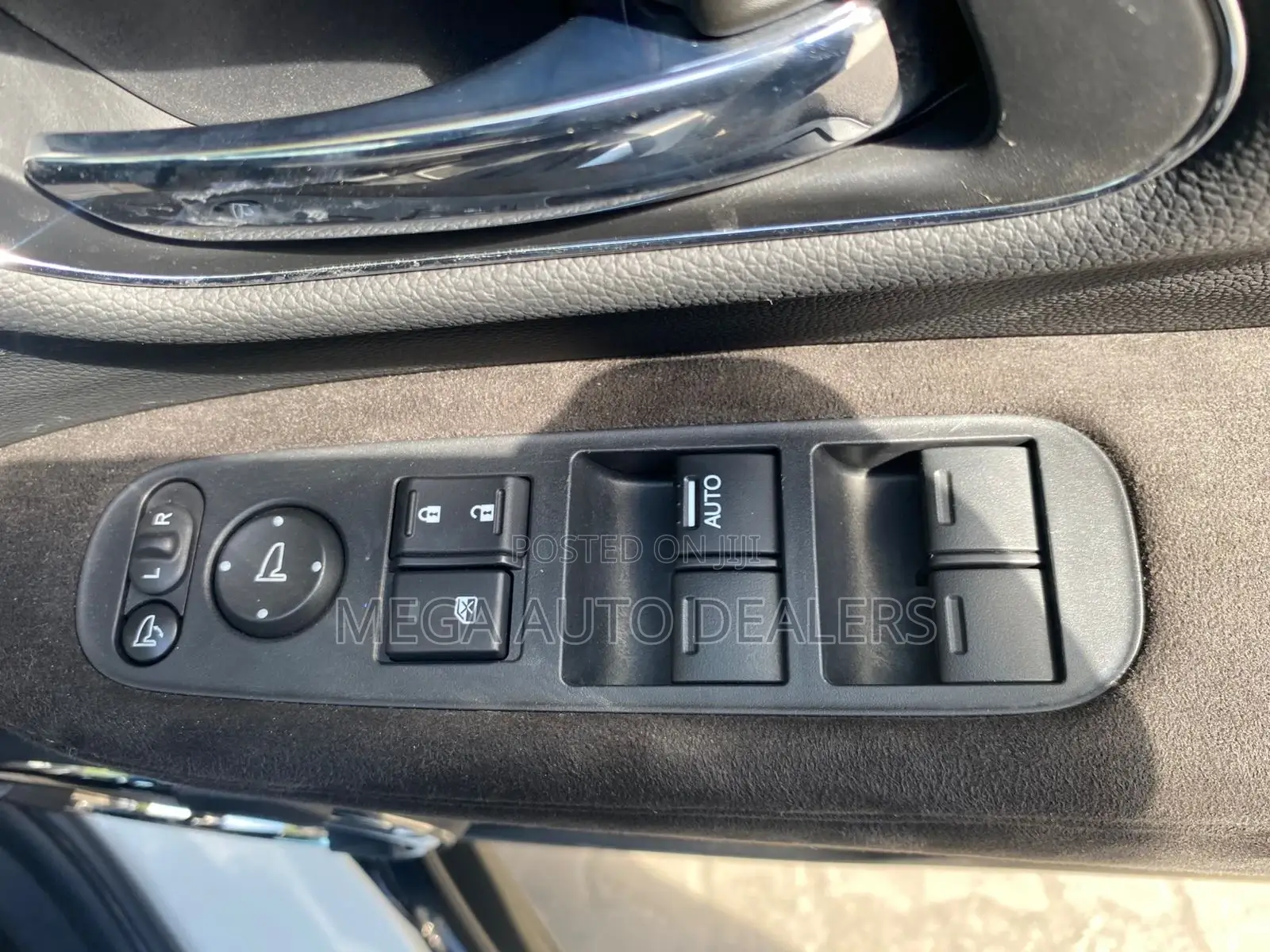 Honda Vezel 2018 White