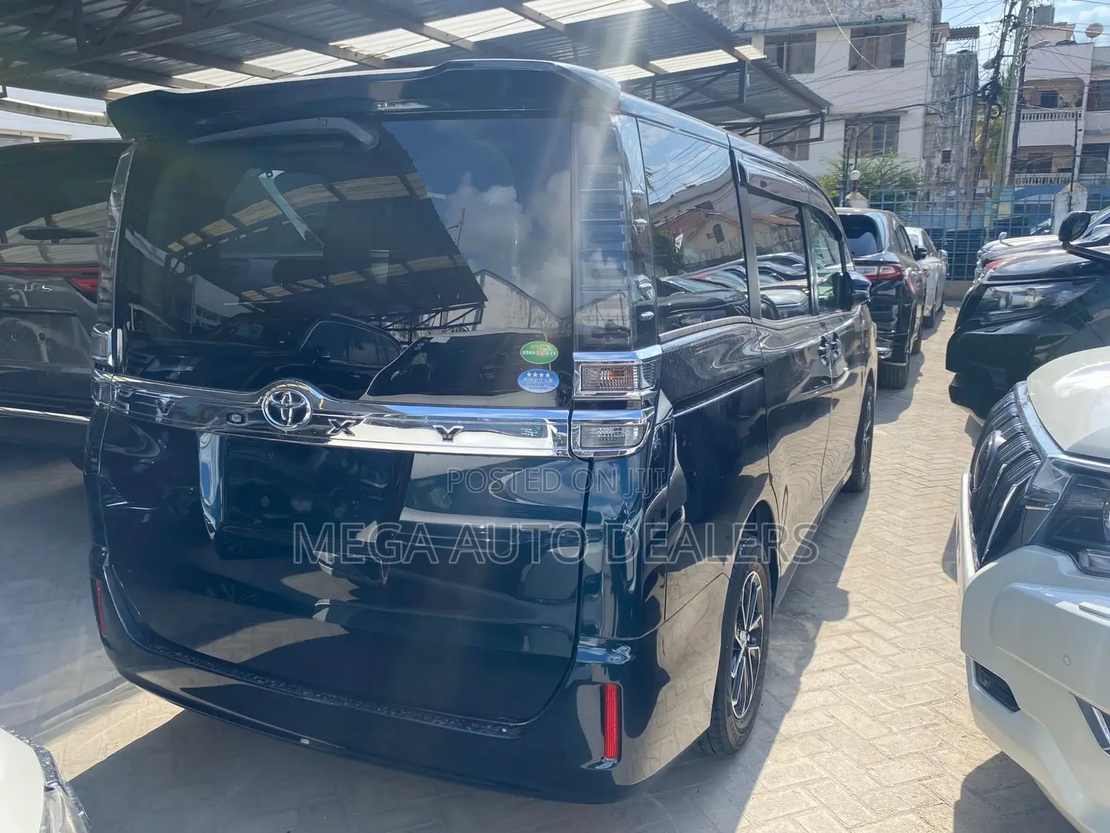 Toyota Voxy 2018 Blue