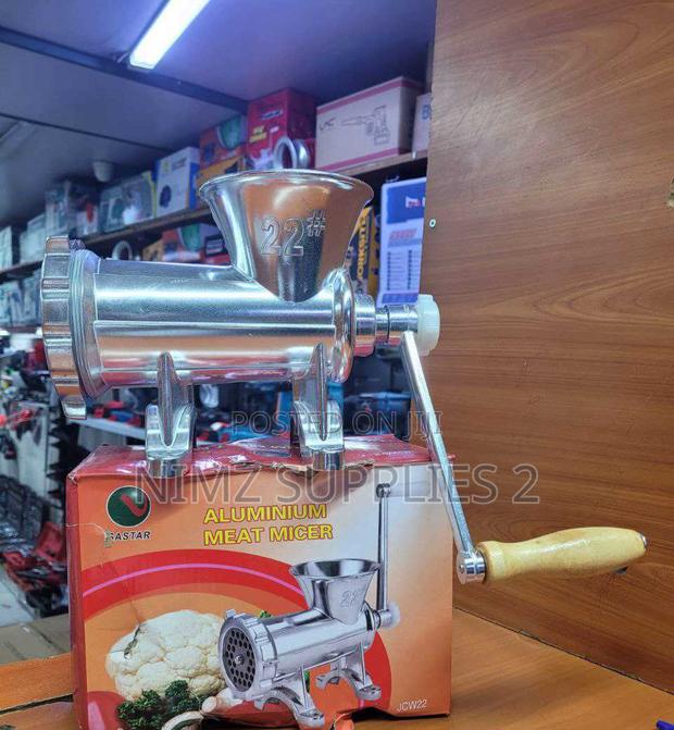 M32 Manual Meat Mincer - main view