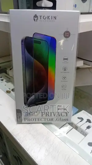17 Pro Privacy Protector