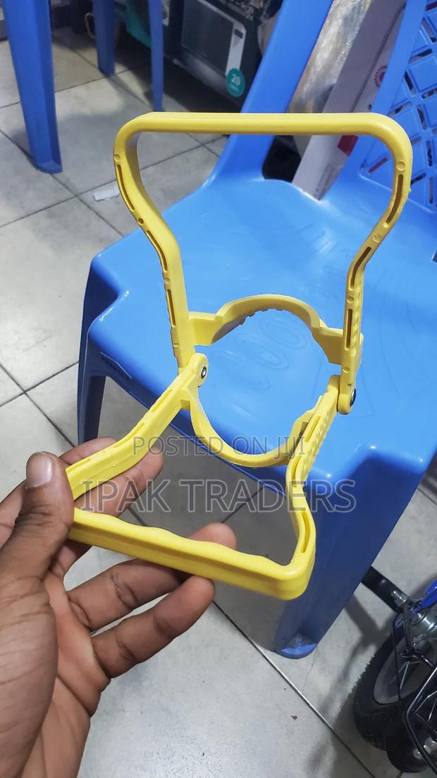 Water Bottle Lifter Handle
