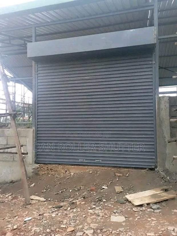 Aluminium Roller Shutter Doors – Elegant Lightweight - main view