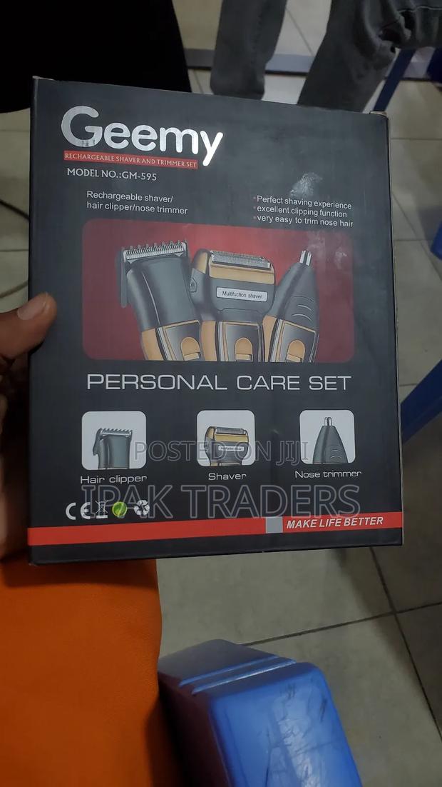 Geemy Rechargeable Electric Hair Clipper Beard Trimmer