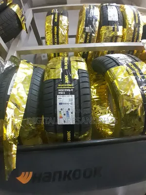 275/45r21 Black Hawk Tyres Brand New