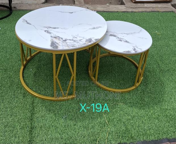 Elegant Round Circular Marble Textured Nesting Coffee Tables 2 Pieces - thumbnail 4