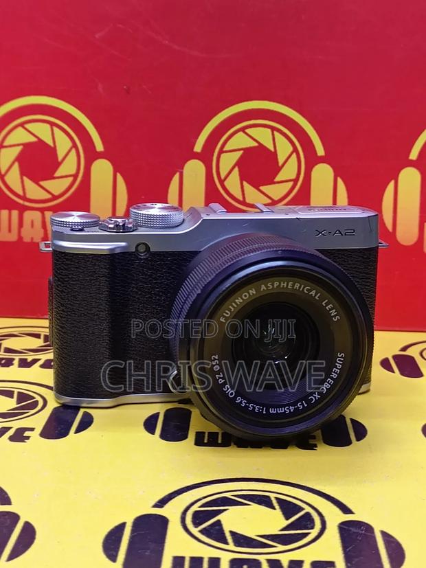 Fujifilm- Xe 2s Mirrorless Sharp Camera - main view