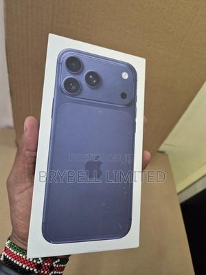 New Apple iPhone 17 Pro Max 256 GB Blue - thumbnail 2