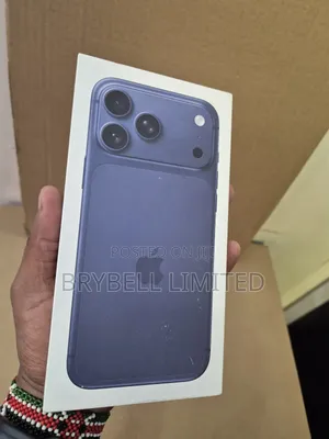 New Apple iPhone 17 Pro Max 256 GB Blue