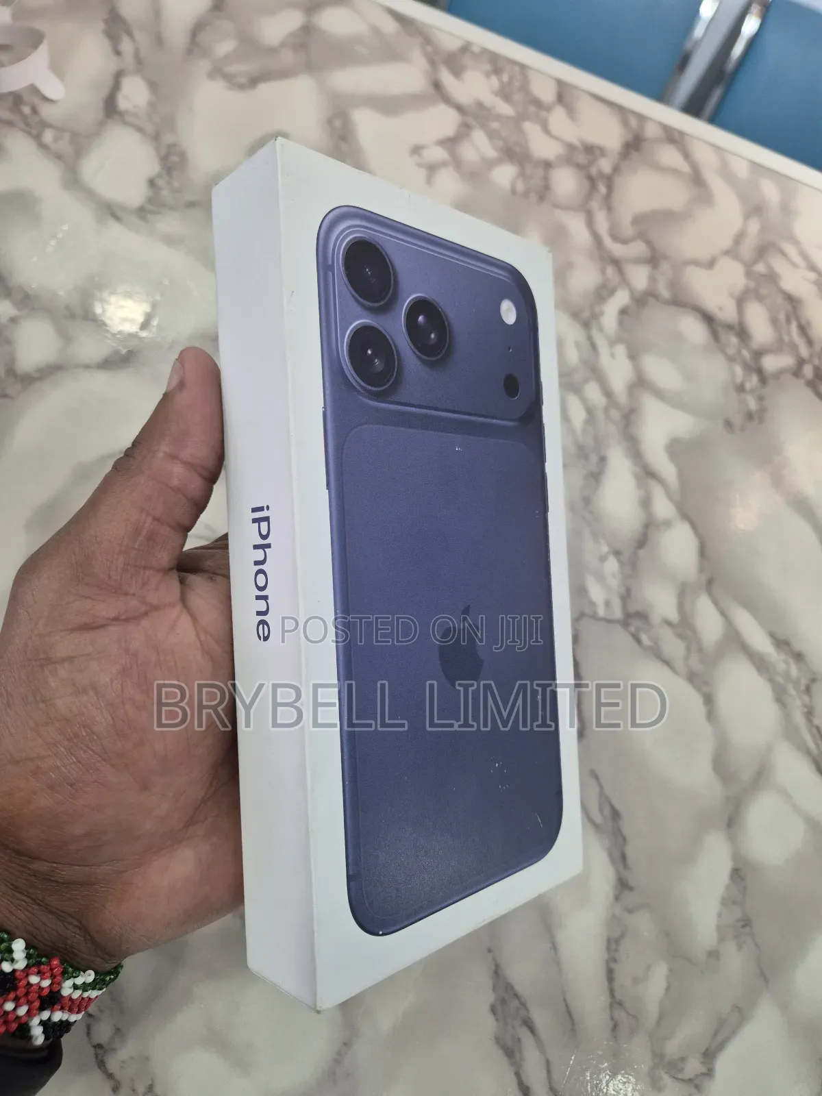 New Apple iPhone 17 Pro Max 256 GB Blue