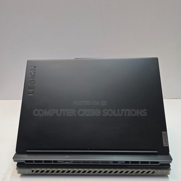Laptop Lenovo Legion 7 32GB Intel Core I9 SSD 1T - thumbnail 8