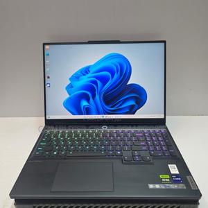 Laptop Lenovo Legion 7 32GB Intel Core I9 SSD 1T - thumbnail 2