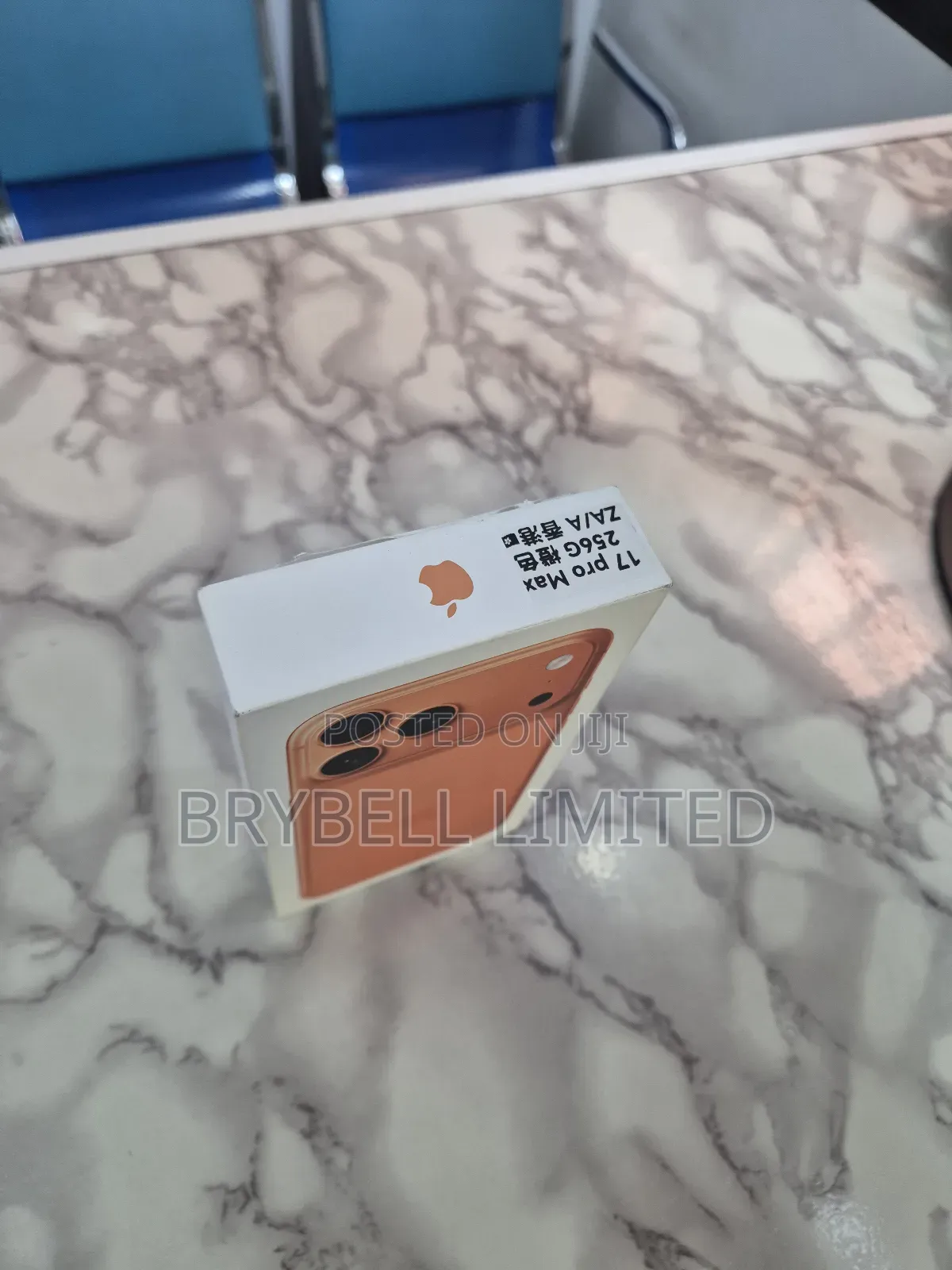 New Apple iPhone 17 Pro Max 256 GB Orange