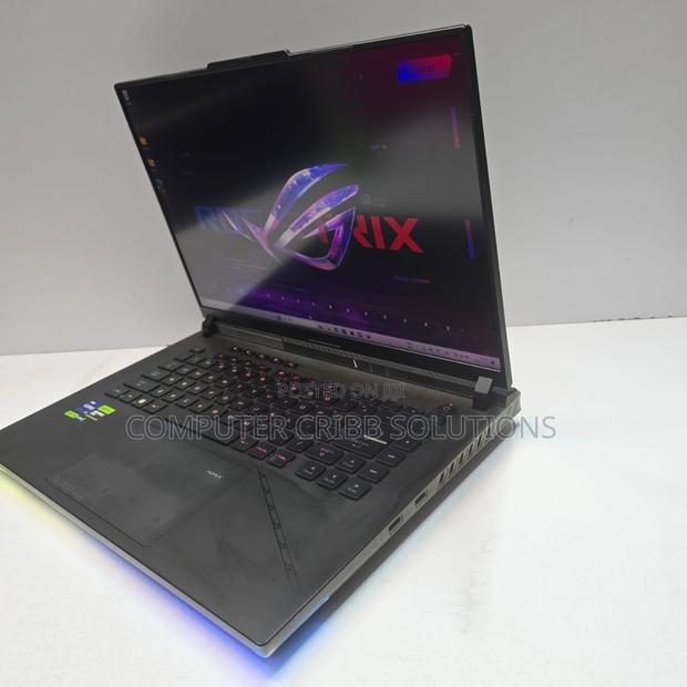 Laptop Asus ROG Zephyrus G16 32GB Intel Core I9 SSD 1T - thumbnail 6