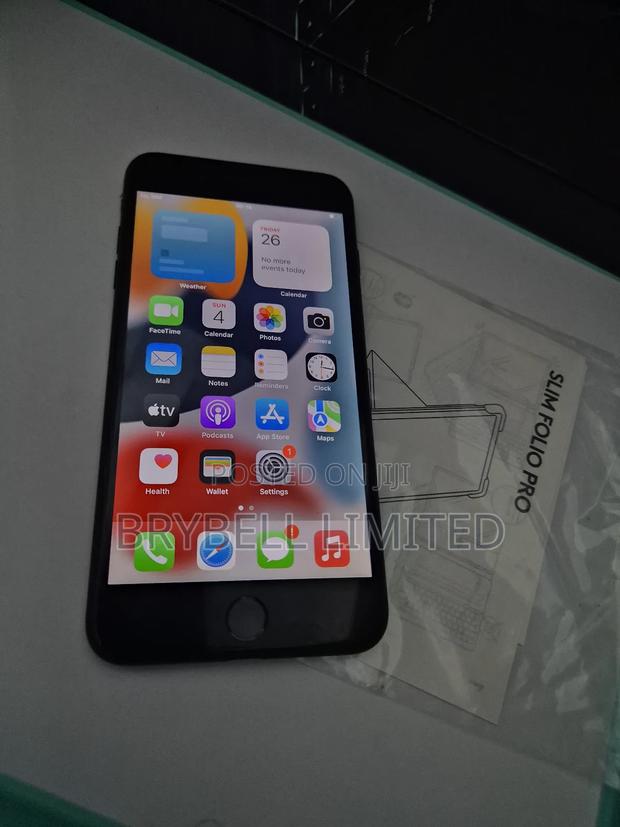 Apple iPhone 7 Plus 128 GB Black - thumbnail 3