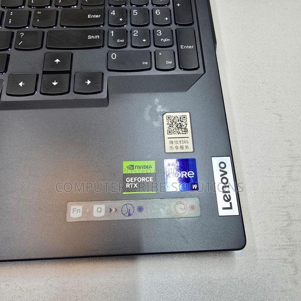 Laptop Lenovo Legion 7 32GB Intel Core I9 SSD 1T - thumbnail 3
