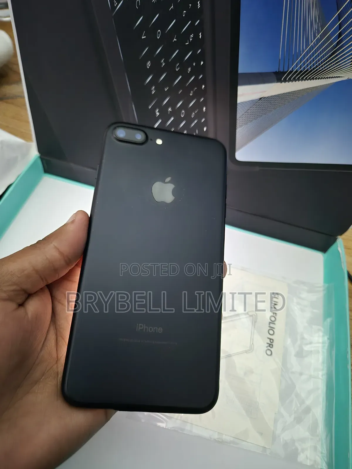 Apple iPhone 7 Plus 128 GB Black