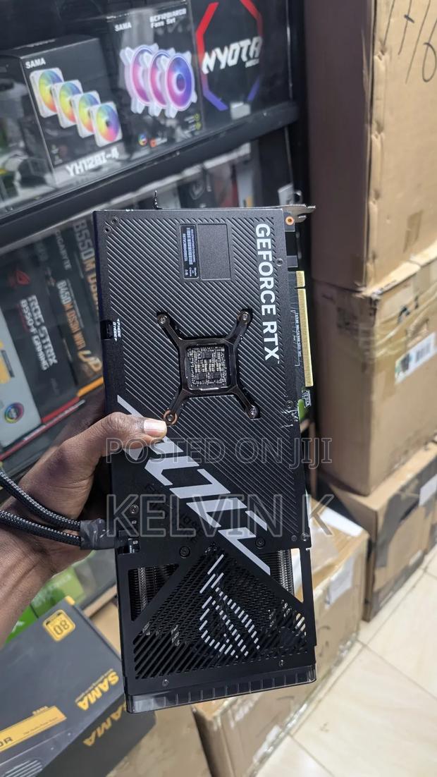 Asus Strix RTX 4070 12gb Gaming Graphics Card Gpu - thumbnail 3