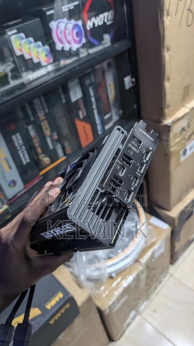 Asus Strix RTX 4070 12gb Gaming Graphics Card Gpu - thumbnail 4