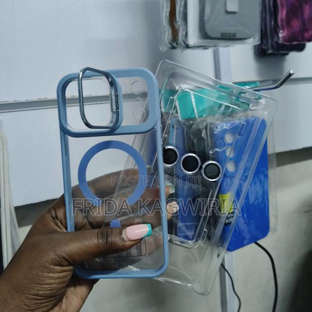 iPhone 17 Pro Max Back Case With Metal Stand And Lens Protector