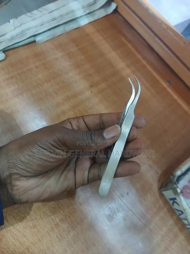 Sharpbend Tweezer - main view