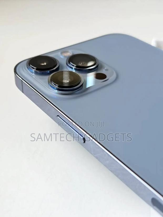 Apple iPhone 13 Pro 256 GB Blue - thumbnail 4