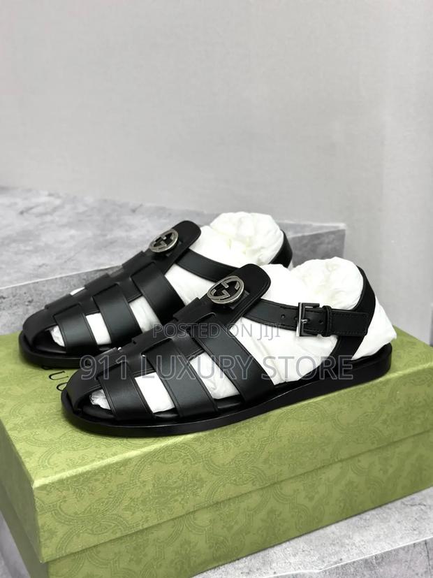 Gucci Rubber Fisherman Sandals