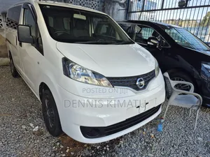 Nissan NV200 2018 White