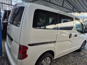 Nissan NV200 2018 White