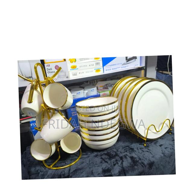 18pc White Gold Dinner Set