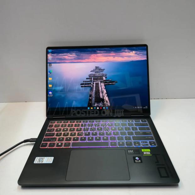 Laptop HP Omen Transcend 14-Fb0023dx 32GB Intel Core Ultra 9 SSD 1T