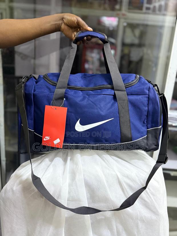 Nike Multipurpose Gym/Duffle/Travel Bag