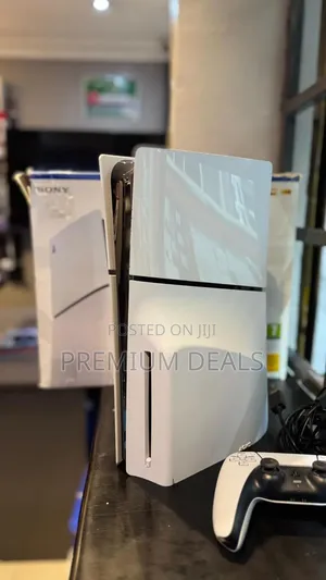 Pamper Ps5 Open Box With One Controller.