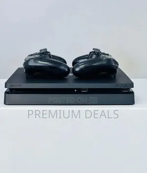 Ps4 Slim Two Controllers Plus 17games.