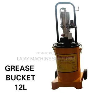 Pneumatic Grease Bucket 12 Liters